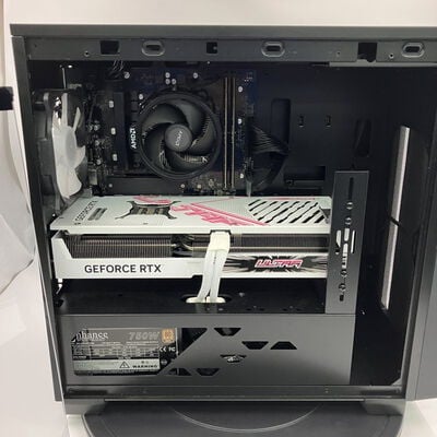 【なんば店】中古  iiyama ILeDEi-M8A6-R97X-SLSXM-BK (Ryzen 7 9700X/32GB/SSD1TB/RTX4070 Ti SUPER) 3280022405 