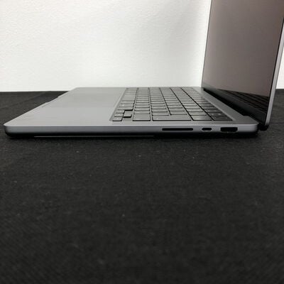 【長野稲里店】中古  MacBook Pro 14-inch 2023 Apple M2 Pro 10コアCPU 16コアGPU 16GB SSD512GB MPHE3J/A SGY 4580001287 