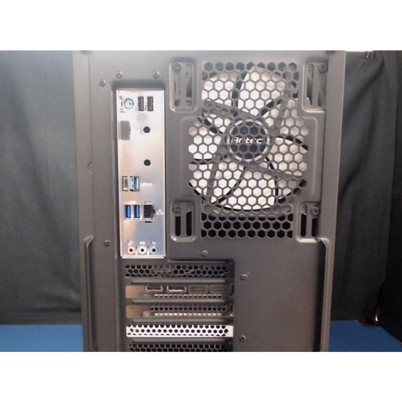 [中古]自作ゲーミングPC i7-11700/DDR4-3200 16GBx2P 中古 自作PC(i7 11700/16GB/SSD1TB/RTX3060 12GB/W11H) 4540002527