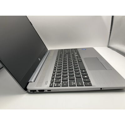 【仙台店】中古  HP 250 G8 Notebook PC (Core i5-1135G7/8GB/SSD256GB+HDD500GB/-/-/WLAN/15.6FHD/W11H/-) 3240010563 