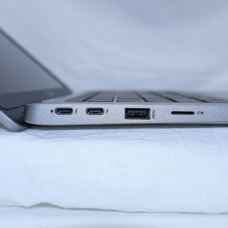 中古 DELL Latitude 5320(Intel Core i7 1185G7 3.0GHz/16GB DDR4