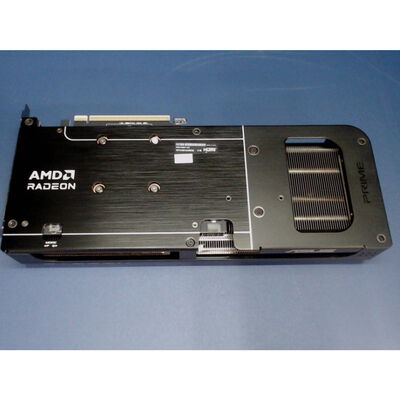 【前橋ｲﾝﾀｰｱｶﾏﾙ店】中古  ASUS PRIME-RX9060XT-O16G (RX9060XT 16G) 179899 