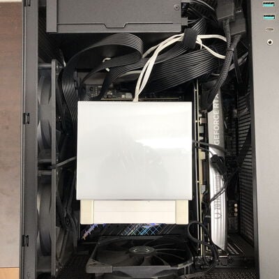 【福山ココローズ店】中古  自作PC(i7 13700/32GB/SSD1TB/RTX4070 SUPER) 5090000939 