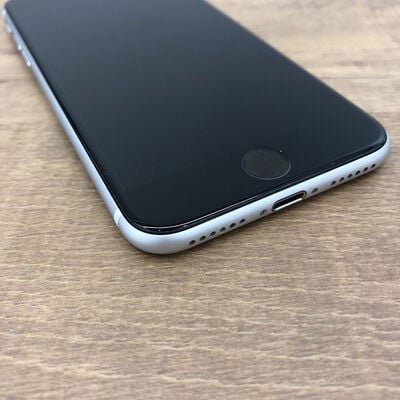【宇都宮鶴田店】中古  Apple iPhoneSE 4.7インチ (第2世代/2020) 64GB (ホワイト) 国内版SIMロックフリー MHGQ3J/A 新パッケージ版 146154 