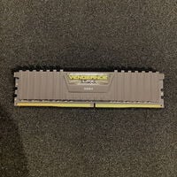 中古  PC4-21300 16GB デスクトップ用(DDR4-2666) 135638 