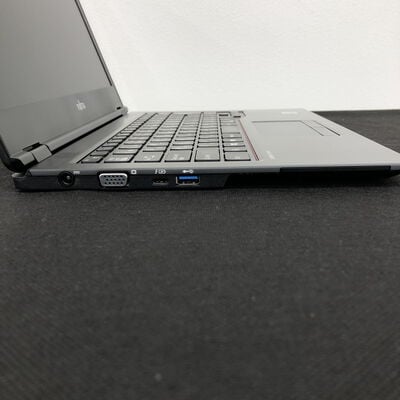 【長野稲里店】中古  FUJITSU LIFEBOOK U7410 (INTEL Core i5 10310U 1.7GHz/16GB/SSD256GB/-/オンボード/14/1366x768/Wi-Fi/WEBCAM/W11H64) 180534