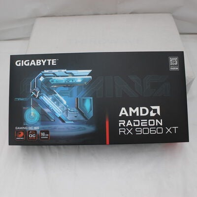 【通販センター】中古  GIGABYTE GV-R9060XTGAMING OC-16GD (RX9060XT 16G) 179900 