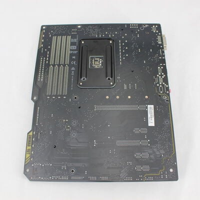 中古  ASUS TUF B450-PLUS GAMING (B450 AM4 ATX DDR4)137896 