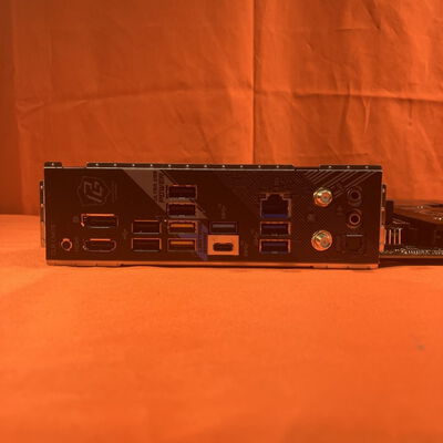 【なんば店】中古  ASRock Z790 Nova WiFi (Z790 1700 ATX DDR5) 175346 