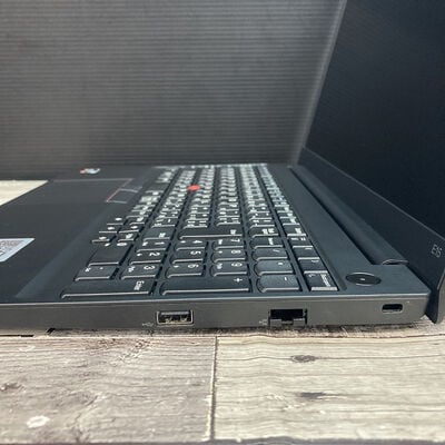 【広島店】中古  LENOVO Thinkpad E15 GEN2(Ryzen5 PRO 4650U/8GB/SSD256GB/なし/オンボード/15.6/1920&times;1080/W11P) 3320005262 