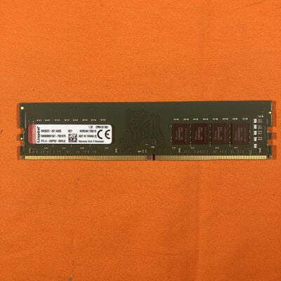【なんば店】中古  PC4-19200 16GB デスクトップ用 135639 
