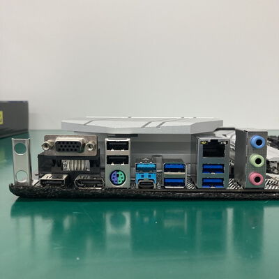【神戸・三宮店】中古  ASRock B550M Pro4 (B550 AM4 mATX DDR4) 142938 