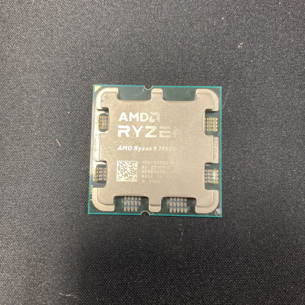 中古 AMD Ryzen 9 7950X3D (AM5/4.2/144M/C16/T32/120W) 156788