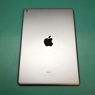 【津ラッツ店】中古  Apple iPad 10.2インチ (第8世代/2020) Wi-Fi 32GB スペースグレイ MYL92J/A 143620 