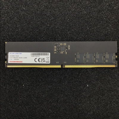 【白山FM松任店】中古  PC5-38400 16GB デスクトップ用(DDR5-4800) 149151 