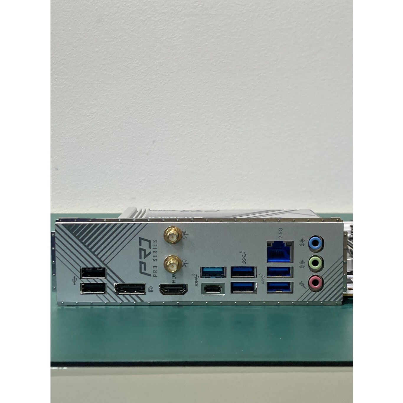 中古 ASRock B760 Pro RS/D4 WiFi White (B760 1700 ATX DDR4