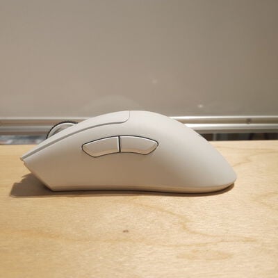 【鹿児島店】中古  Razer DEATHADDER V3 PRO WH 4700000662