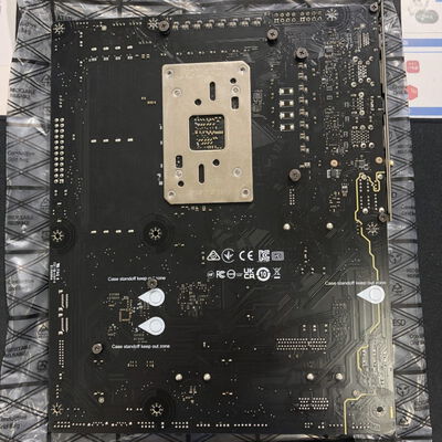 【福井日之出店】中古  MSI MAG B650 TOMAHAWK WIFI (B650 AM5 ATX DDR5) 168272 