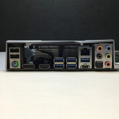 【松山環状枝松店】中古  ASRock B450 Steel Legend(B450 AM4 ATX DDR4) 4560001300 