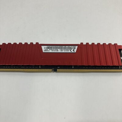 【神戸・三宮店】中古  PC4-21300 16GB デスクトップ用(DDR4-2666) 135638 