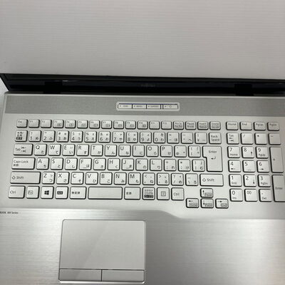 【秋葉原本店】中古  LIFEBook NH77/F3(Ryzen 7 5700U/16GB/SSD256GB/W11H) 3410014806 