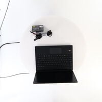 中古  FUJITSU FMVU90J3B(Ultra 7 155U/16GB/SSD512GB/W11H) 3410016038 