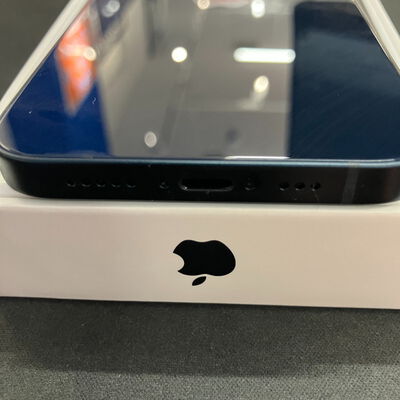 【鹿児島店】中古  【docomo版SIMフリー】Apple iPhone13 6.1インチ 128GB (ミッドナイト) MLNC3J/A 147320 