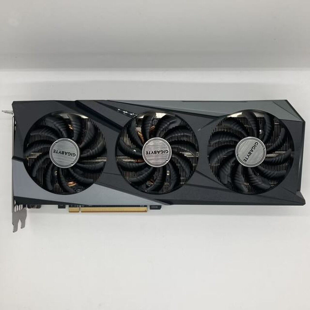 中古 GIGABYTE GV-R665XTGAMING OC-8GD (RX 6650XT 8GB) 1230010631
