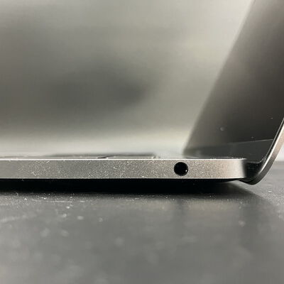 【大須店】中古  Apple MacBook Pro 13インチ (i5 1.4GHz/8GB/256GB) スペースグレイ Touch Bar搭載 MUHP2J/A (Mid 2019) 141234 