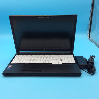 【秋葉原本店】中古  LIFEBOOK_A7513(i5-1350P/16GB/SSD256GB/W11P) 3410014401 
