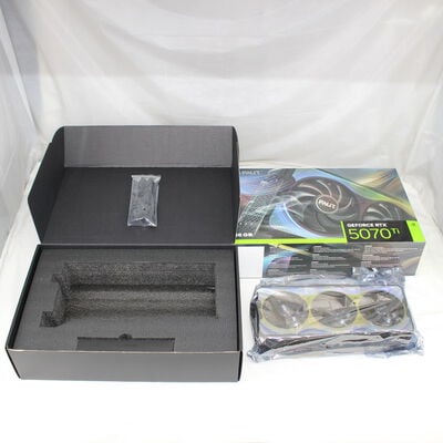 中古  Palit NE7507T019T2-GB2030G (RTX5070Ti GameRock) 3480033050 