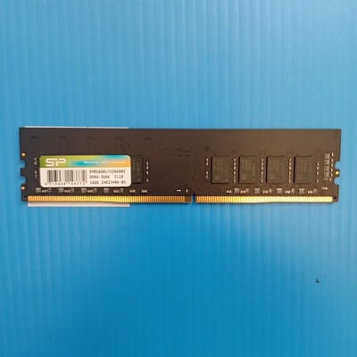 【大須店】中古  PC4-21300 16GB デスクトップ用(DDR4-2666) 135638 