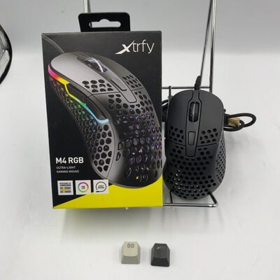 【座間相武台】中古  CHERRY XTRFY M4 RGB[ブラック] 4510003176 