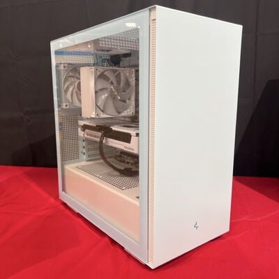 【静岡東瀬名店】中古  Deepcool 自作パソコン(Ryzen 7 9700X/128GB/SSD500GB/なし/RX9060XT 8GB/OSなし) 5140000945 