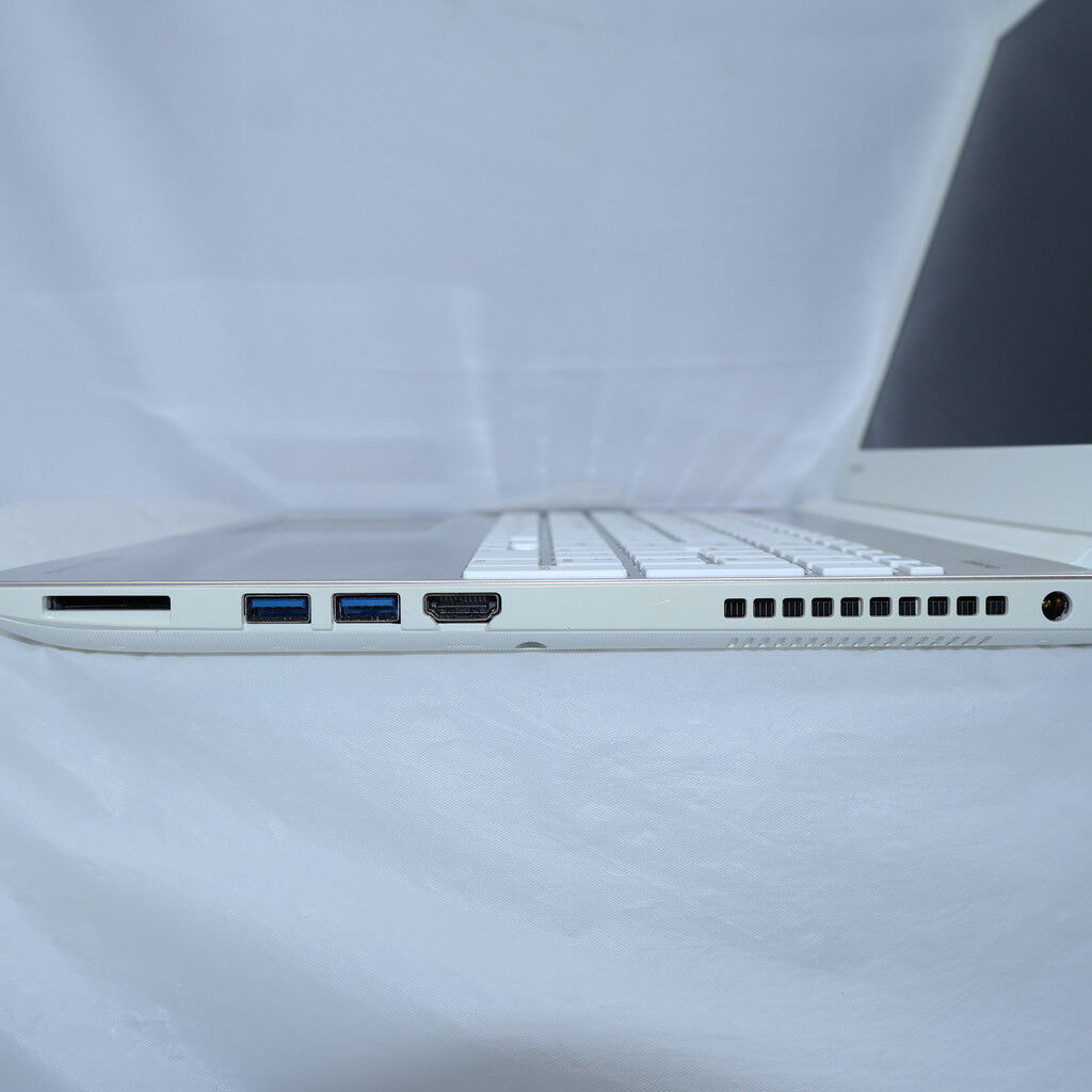 【ジャンク品】TOSHIBA dynabook T65/EG ノートPC 本体 中古 【ジャンク品/保証無/返品質問不可】TOSHIBA dynabook T65/EG