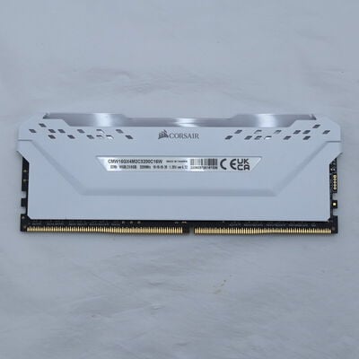 【通販センター】中古  PC4-25600 8GB デスクトップ用(DDR4-3200) 140727 