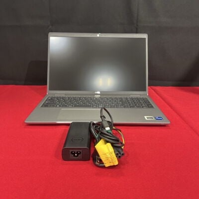 【静岡東瀬名店】中古  DELL Latitude 5520 (Intel Core i7 1165G7 2.80GHz/16GB/SSD512GB/-/オンボード/15.6/1920x1080/GbE/Wi-Fi/WEBCAM/W11H) 193669 