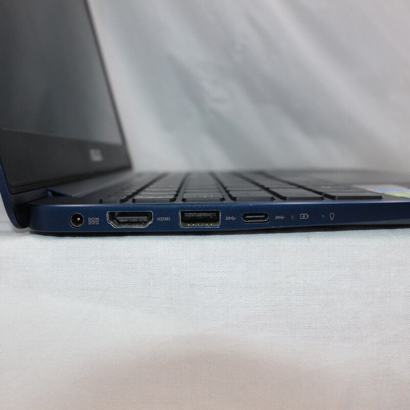 中古 ASUS ZenBook 13 UX331UAL-8250(Intel Core i5 8250U/8GB