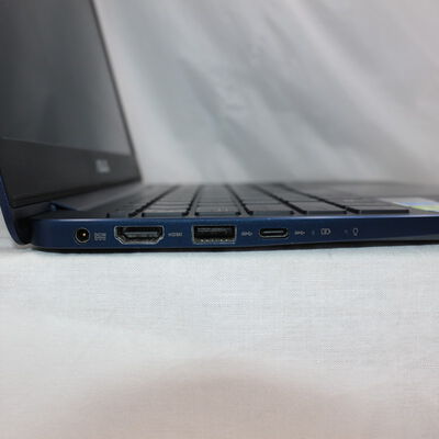 【通販センター】中古  ASUS ZenBook 13 UX331UAL-8250(Intel Core i5 8250U/8GB/SSD256GB/なし/NVIDIA GeForce MX150/13.3/1920x1080/Wi-Fi/W11H64 MAR) 186010 