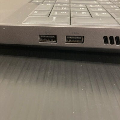 【静岡東瀬名店】中古  Dell Alienware Area-51m(Corei9-9900K/64GB/SSD512GB+SSD2TB/なし/RTX2080 8GB/17.3/1920×1080/W11P) 5140000608 