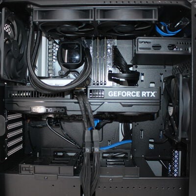 【通販センター】中古  THIRDWAVE GALLERIA SK Ver.2(AMD Ryzen 7 7800X3D/32GB DDR5 (PC5)/SSD1TB/なし/NVIDIA GeForce RTX 5070 12GB/W11H64 MAR) 199956 