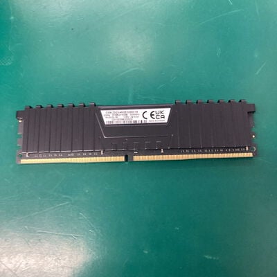 【神戸・三宮店】中古  PC4-25600 16GB デスクトップ用 140728 