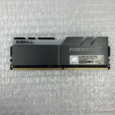 【秋葉原本店】中古  PC4-25600 16GB デスクトップ用(DDR4-3200) 140728 