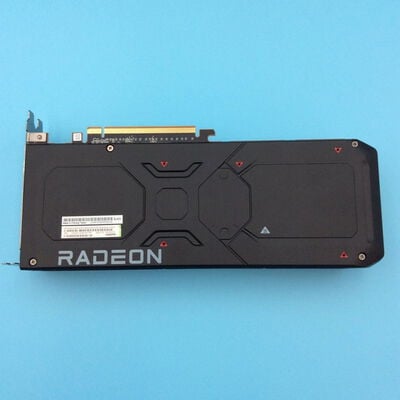 【秋葉原本店】中古  SAPPHIRE　AMD　RADEON　RX　7800　XT（16GB） 3410014038 