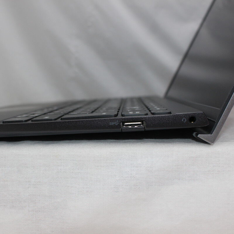 中古 Dell Vostro 13 5310(Intel Core i5 11300H/8GB/SSD256GB/なし