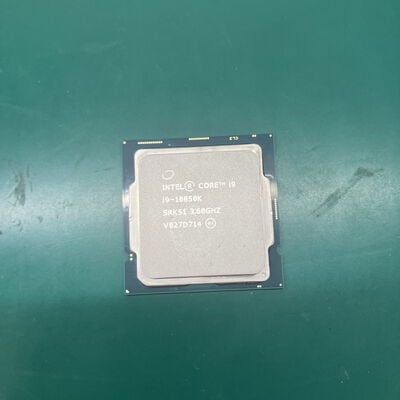 【浦添城間店(沖縄)】中古  INTEL Core i9 10850K (1200/3.6G/20M/C10/T20) 143397