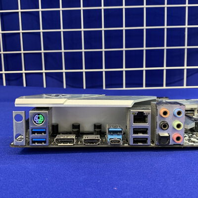 【横浜駅前店】中古  ASRoｃｋ Z390 STEEL LEGEND 3400008730 