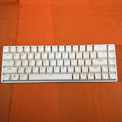 【なんば店】中古  ATK ATK68-WG (有線 ｹﾞｰﾐﾝｸﾞｷｰﾎﾞｰﾄﾞ) 3280021618 