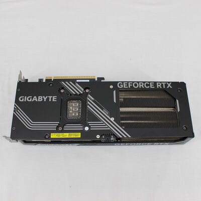 中古  GIGABYTE GV-N5070WF3-12GD (RTX5070 12GB) 3480033869 