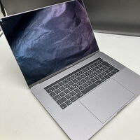 中古  Apple MacBook Pro 15インチ (i7 2.6GHz/16GB/256GB) スペースグレイ Touch Bar搭載 MV902J/A (Mid 2019) 141240 